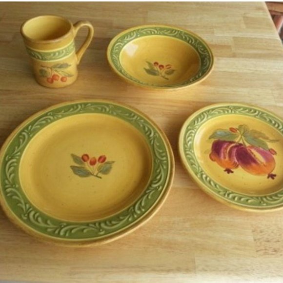 Chris Madden Marsala Home Collection for JC Penney 16-Piece Dinner Set - Picture 13 of 15